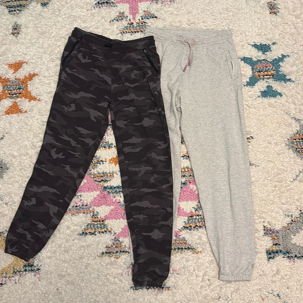 Athleta Duet